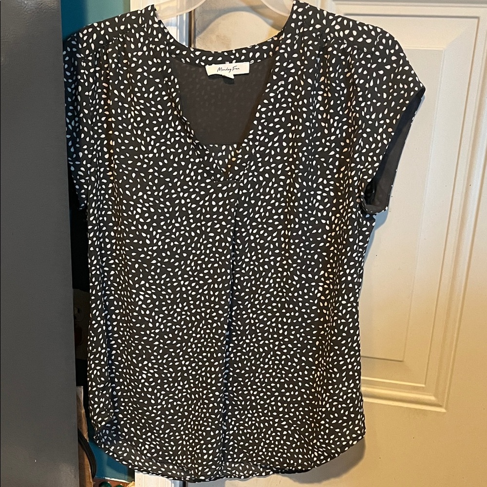 Chic Black and White Polka Dot Blouse